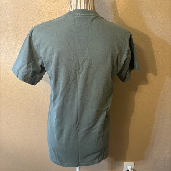 Gildan Green and Blue Short Sleeve Tee Bahamas Coco cay 100% Cotton - Picture 6 of 12